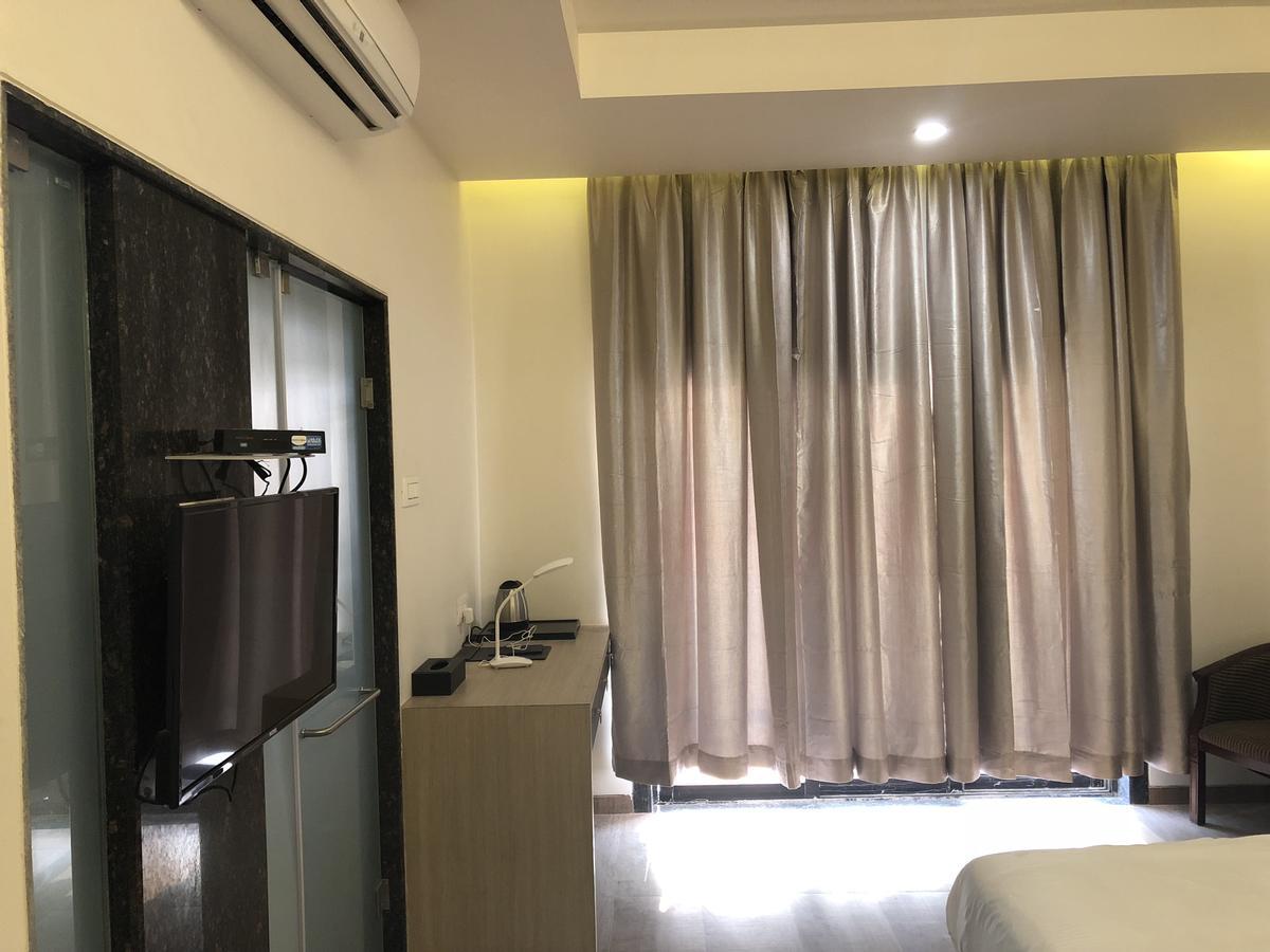 Hotel Sharanam Shegaon Eksteriør billede